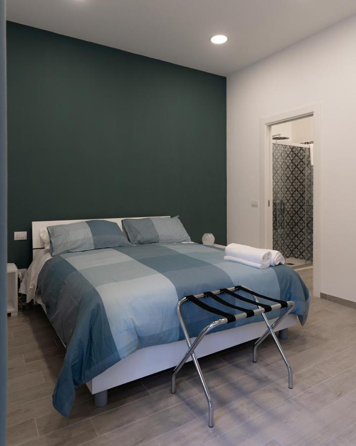 Dimora Cavour Hotel Naples Exterior photo